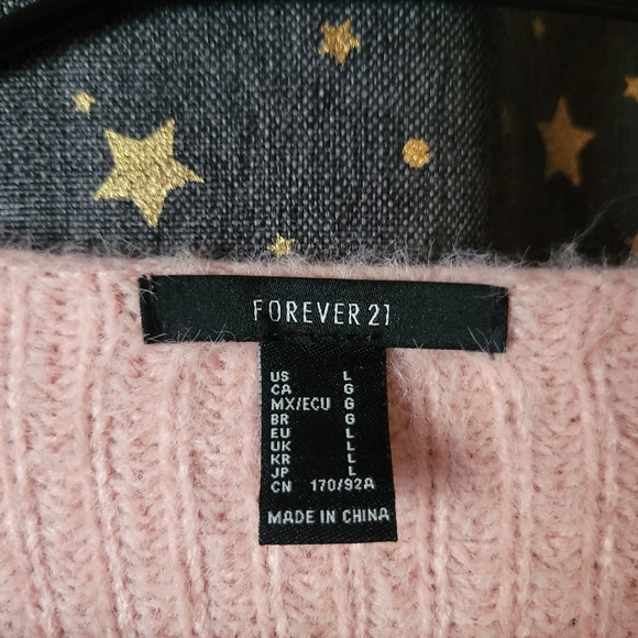Forever 21 | Pink Infinity Closure Sweater with Pearls Large - Picture 4 of 4